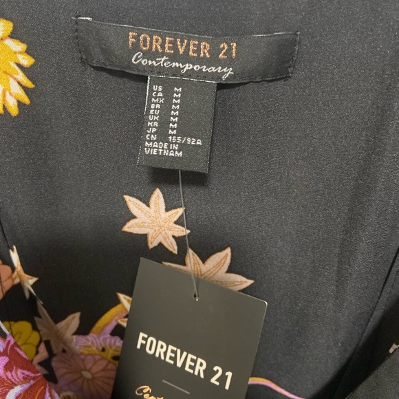 Forever 21 medium mid calf dress. - Picture 2 of 4